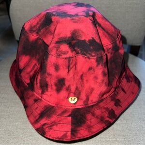 Lululemon Red and Black Lunar New Year Reversible Bucket Hat